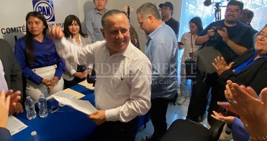 Celestino Atienzo y Ernesto Ibarra contenderán en el PAN por la alcaldía de Los Cabos Celestino Atienzo y Ernesto Ibarra contenderán en el PAN por la alcaldía de Los Cabos