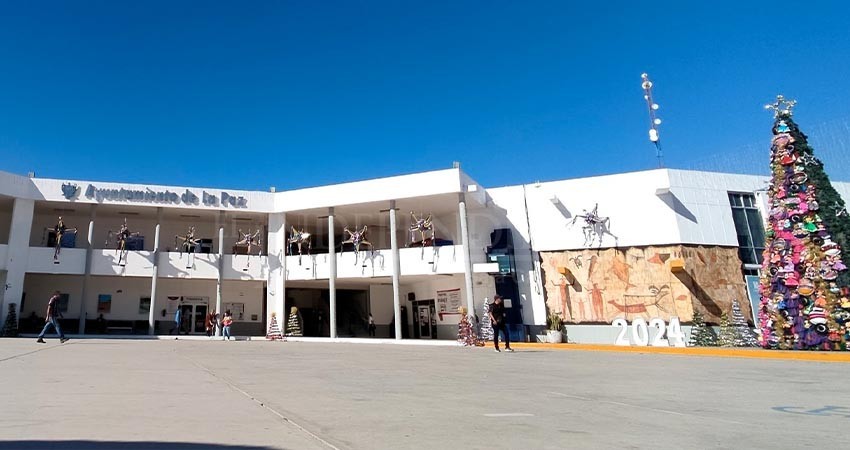 Cumple Ayuntamiento de La Paz con el pago de la segunda parte de los aguinaldos