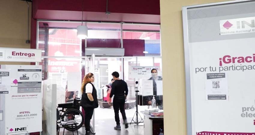 Módulos del INE abrirán los domingos 14 y 21 para expedir credenciales Módulos del INE abrirán los domingos 14 y 21 para expedir credenciales
