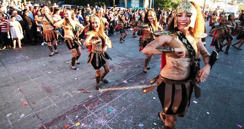 Convocan a participar en el concurso de Comparsas del Carnaval La Paz 2024