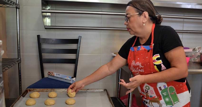 Apertura ICATEBCS su oferta educativa en La Paz