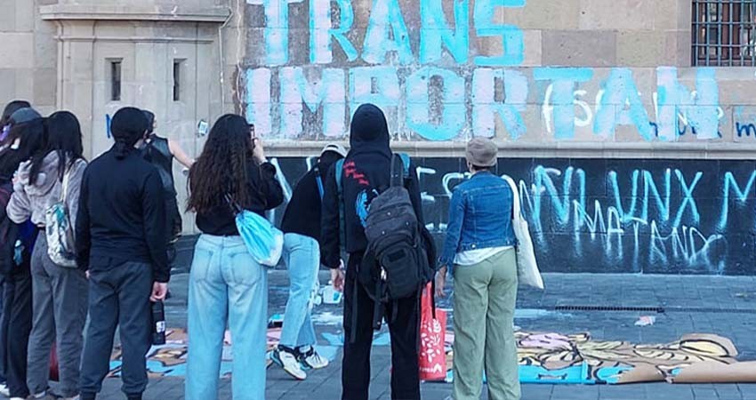 Colectivos protestan ante la ola de asesinatos a personas trans en México Colectivos protestan ante la ola de asesinatos a personas trans en México