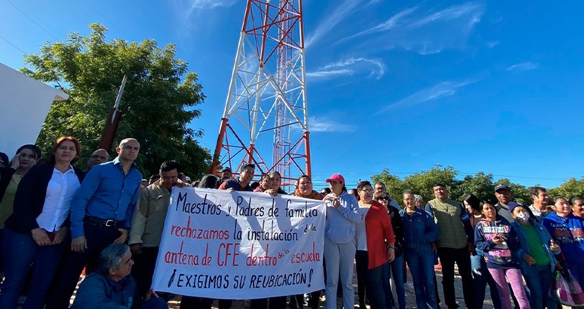 Sociedad de padres de la primaria Cota Moreno acuerda pedir la presencia de SEP y PC estatal