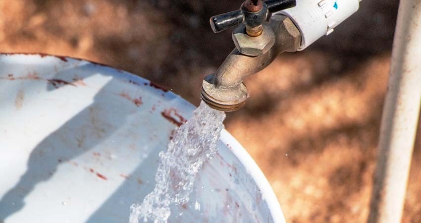 Suministra OOMSAPAS La Paz a más de 105 colonias en diversas colonias en la entidad