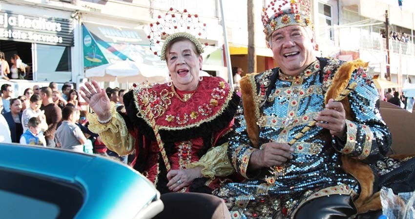 Invitan al Conversatorio Crónicas y Confeti en el Carnaval La Paz