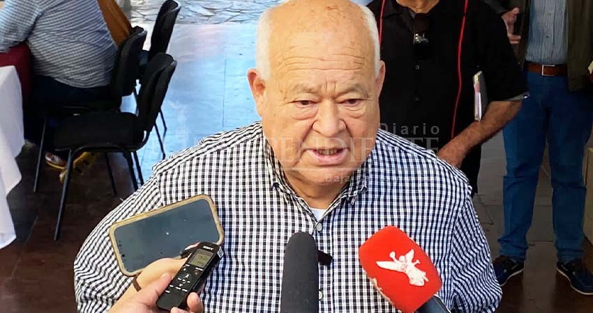 Migrantes africanos en Baja California Sur se canalizan al país vecino: Castro Cosío Migrantes africanos en Baja California Sur se canalizan al país vecino: Castro Cosío