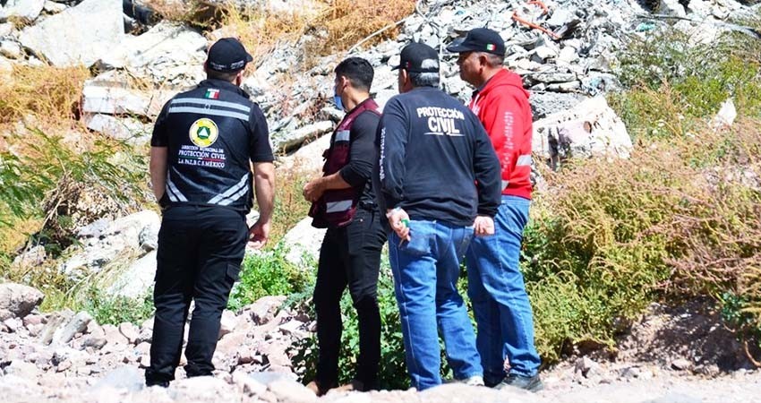 Supervisan zonas de riesgo en La Paz por temporada de lluvias Supervisan zonas de riesgo en La Paz por temporada de lluvias
