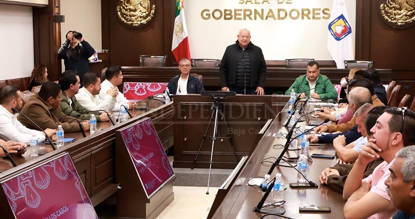 Trabajan gobierno del estado y taxistas de Los Cabos, en regulación del servicio