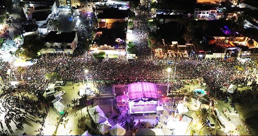 Saldo blanco durante el Carnaval La Paz 2024; 90 mil personas asistieron el último día