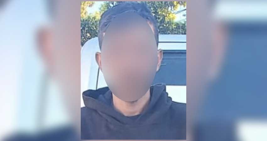 Detienen a dos jóvenes tras sustraer un vehículo de un corralón en carretera a Los Planes Detienen a dos jóvenes tras sustraer un vehículo de un corralón en carretera a Los Planes