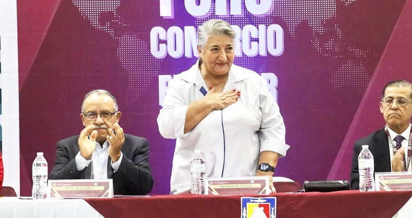 Promueve gobierno estatal crecimiento de Comercio Exterior en BCS Promueve gobierno estatal crecimiento de Comercio Exterior en BCS