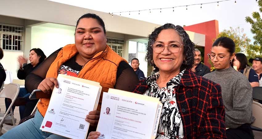 Reconoce ICATEBCS colaboración de 30 empresas