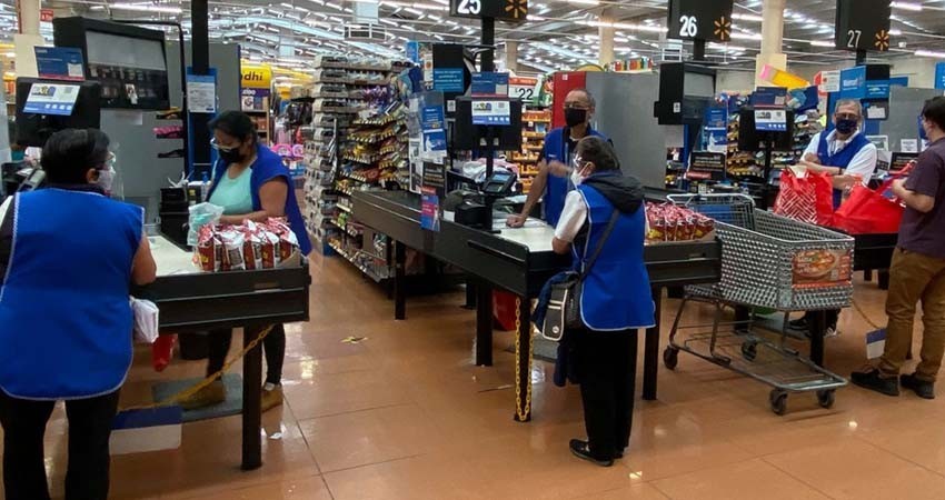 Senado aprueba Ley Silla: Prohíbe que empleados estén de pie toda la jornada laboral Senado aprueba Ley Silla: Prohíbe que empleados estén de pie toda la jornada laboral