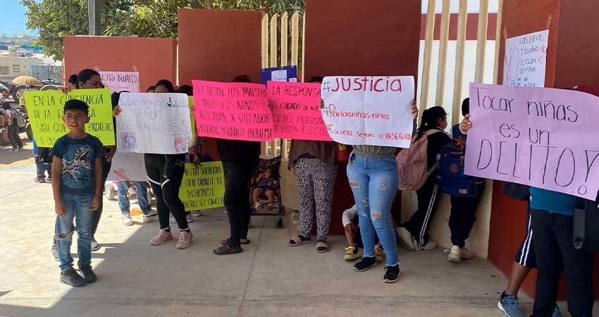 Gobierno de BCS dará su apoyo a padres de familia de primaria en SJC, tras denuncias de abuso Gobierno de BCS dará su apoyo a padres de familia de primaria en SJC, tras denuncias de abuso