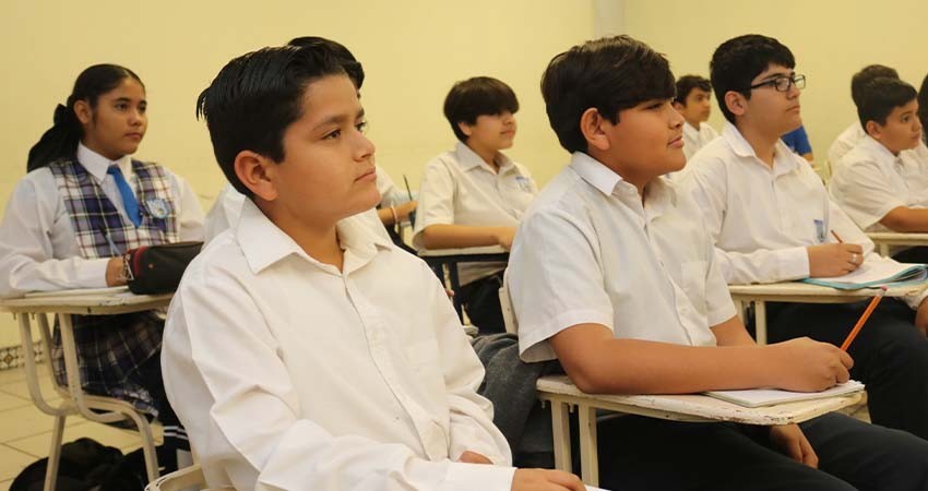 Obtiene BCS el cien por ciento de absorción en educación secundaria