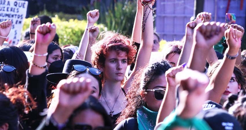 Diputados aprueban que 9 de marzo sea el 'Día Nacional Sin Nosotras'; propuesta pasará al Senado Diputados aprueban que 9 de marzo sea el 'Día Nacional Sin Nosotras'; propuesta pasará al Senado