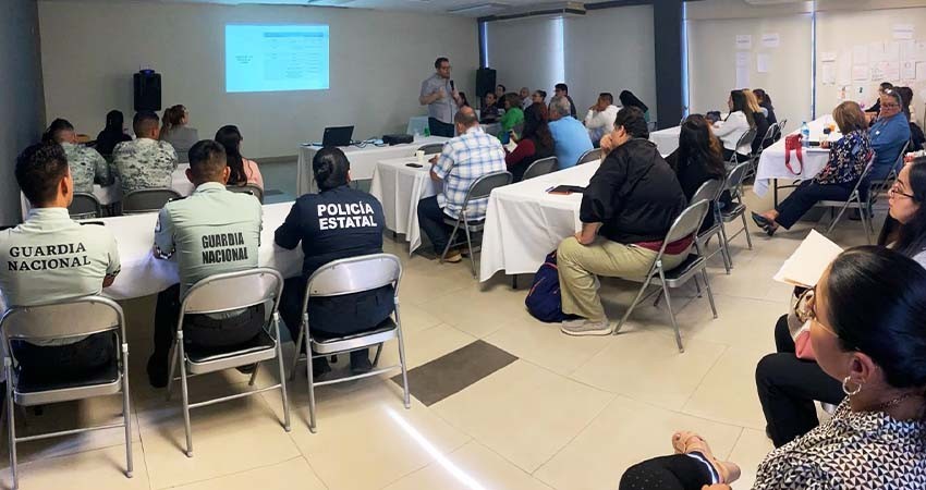Imparten taller para detección y canalización de víctimas