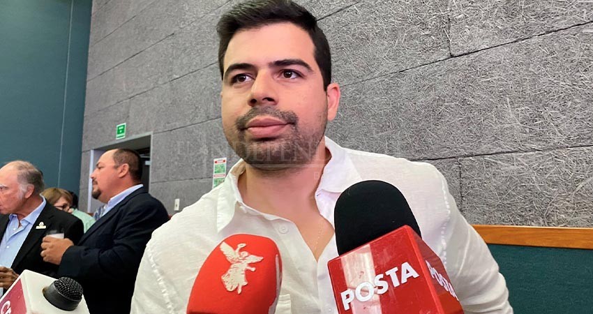 “Ajusté el rumbo de la brújula”: Manuel Cota, deja sus diferencias políticas de lado “Ajusté el rumbo de la brújula”: Manuel Cota, deja sus diferencias políticas de lado
