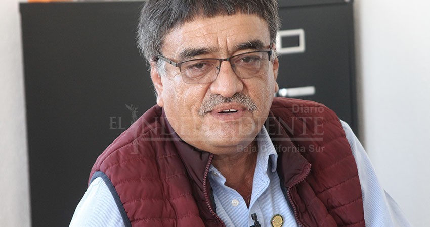 "Alberto Rentería deja mucho que desear, los morenistas lo repudiamos": Leggs Castro "Alberto Rentería deja mucho que desear, los morenistas lo repudiamos": Leggs Castro