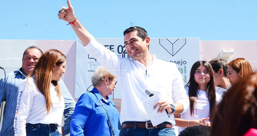 Oficializa Rigo Mares su candidatura a la presidencia municipal de La Paz, por la alianza “Juntos por BCS”