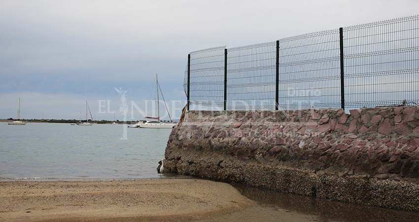 “Volar el muro para hacer comunidad”: Barrio El Manglito y su lucha por playas libres en BCS “Volar el muro para hacer comunidad”: Barrio El Manglito y su lucha por playas libres en BCS