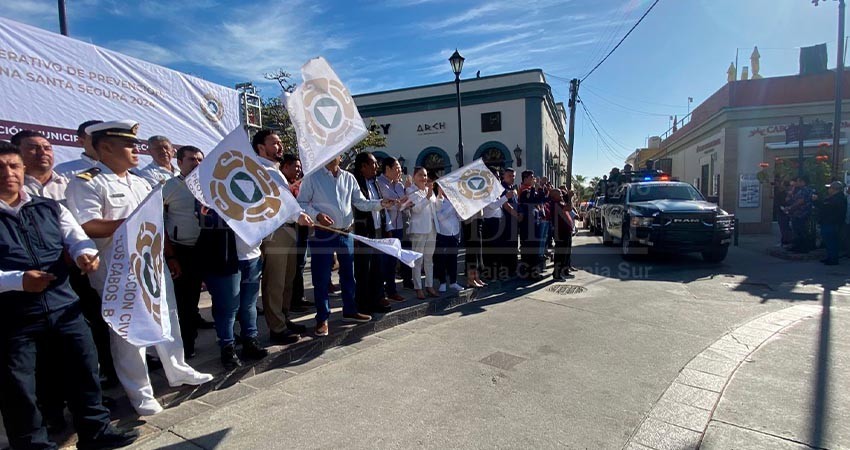 Dan banderazo a Operativos de Semana Santa en Los Cabos Dan banderazo a Operativos de Semana Santa en Los Cabos