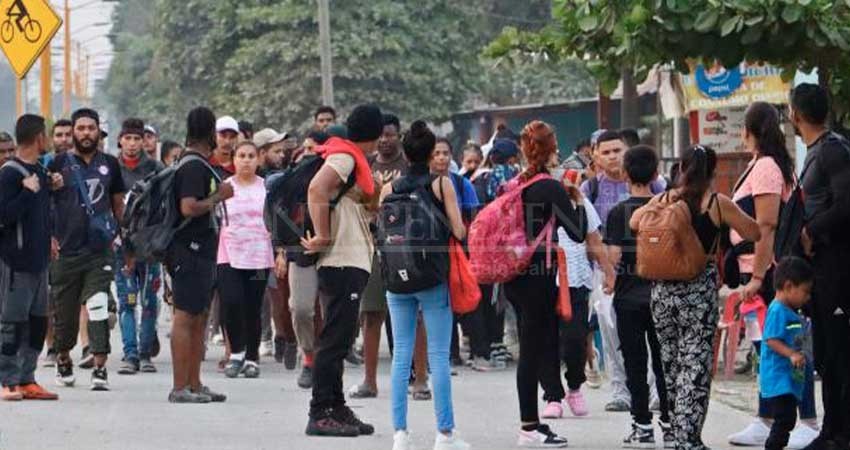 Migrantes rechazan apoyo de 110 dólares de México para ser deportados a sus países Migrantes rechazan apoyo de 110 dólares de México para ser deportados a sus países
