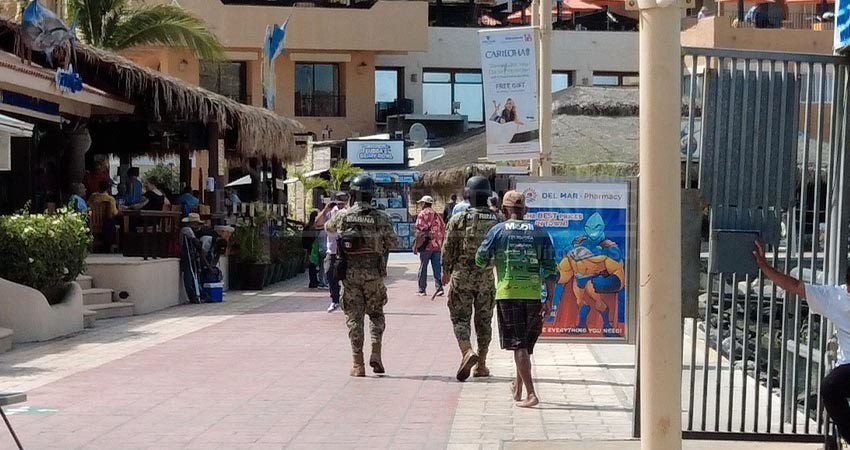 "Como si nada", regresa a la normalidad la Marina de Cabo San Lucas