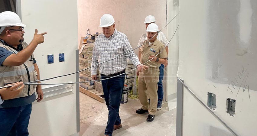Supervisa el gobernador Castro Cosío instalaciones del nuevo hospital general en Santa Rosalía