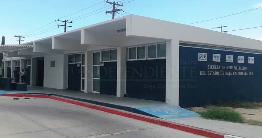 Lanza SEDIF su convocatoria para la Escuela de Rehabilitación de La Paz