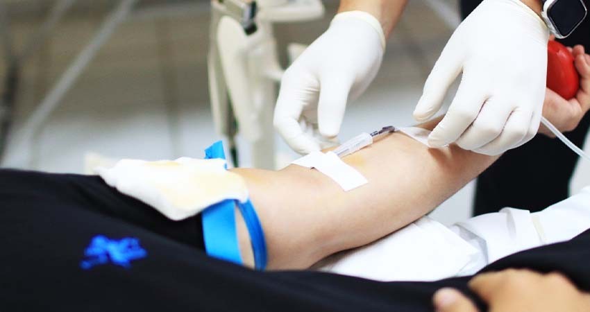 Apoya UABCS campaña de donación de sangre promovida por la Secretaría de Salud Apoya UABCS campaña de donación de sangre promovida por la Secretaría de Salud