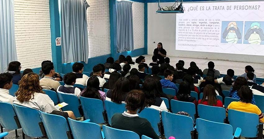 Personal de seguridad pública recibe cursos de capacitación