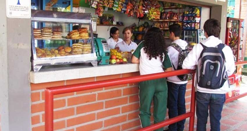 El 98% de escuelas promueven obesidad y diabetes en menores: ONGs El 98% de escuelas promueven obesidad y diabetes en menores: ONGs