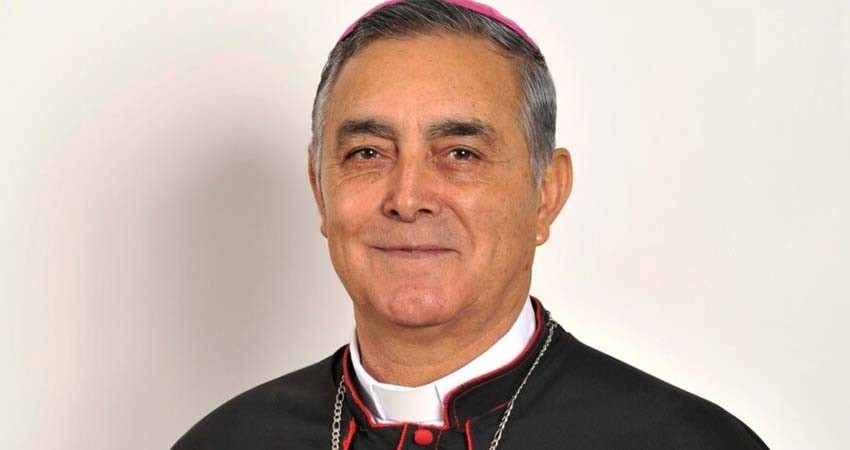 Iglesia pide evitar conjeturas en la presunta desaparición del obispo Salvador Rangel Iglesia pide evitar conjeturas en la presunta desaparición del obispo Salvador Rangel