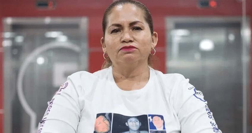 AMLO señala a Ceci Flores de ser parte del “bloque conservador” y de traficar con el dolor humano AMLO señala a Ceci Flores de ser parte del “bloque conservador” y de traficar con el dolor humano
