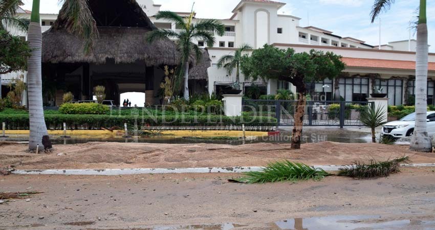 Se preparan hoteles de Los Cabos para la temporada de huracanes 2024