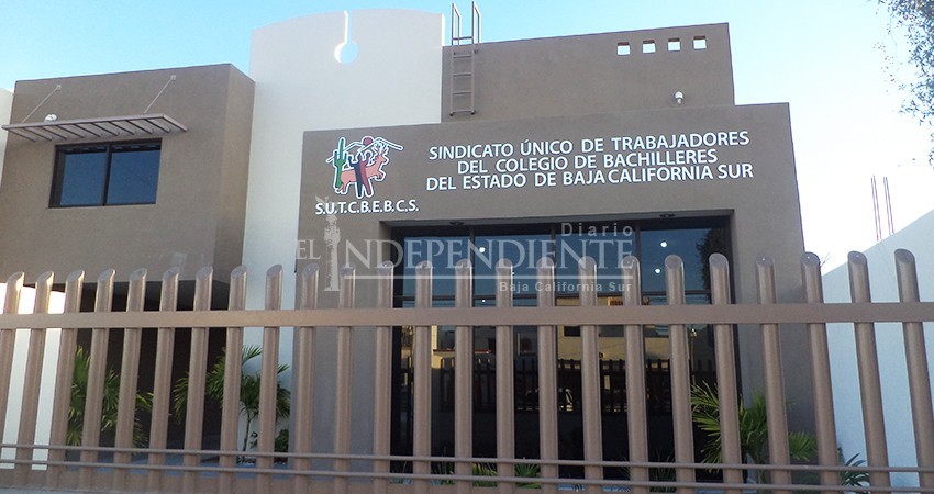 Sindicato COBACH amenaza con huelga de no recibir aumento salarial en contratos colectivos