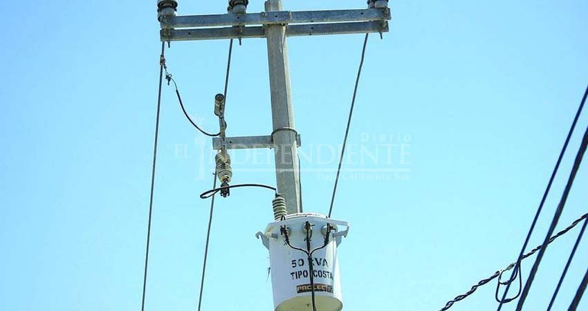 Confía Castro Cosío que no habrá apagones este verano