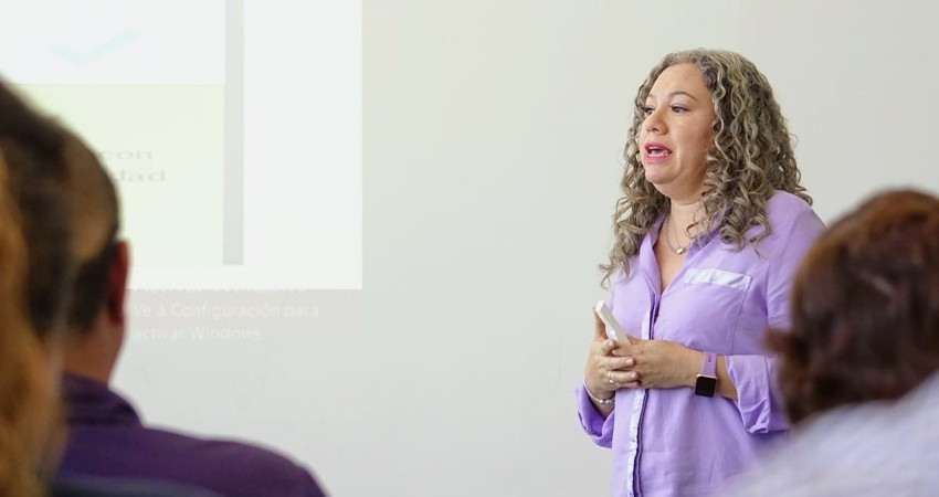 Ofrece ISIPD talleres de sensibilización sobre discapacidad y lenguaje inclusivo