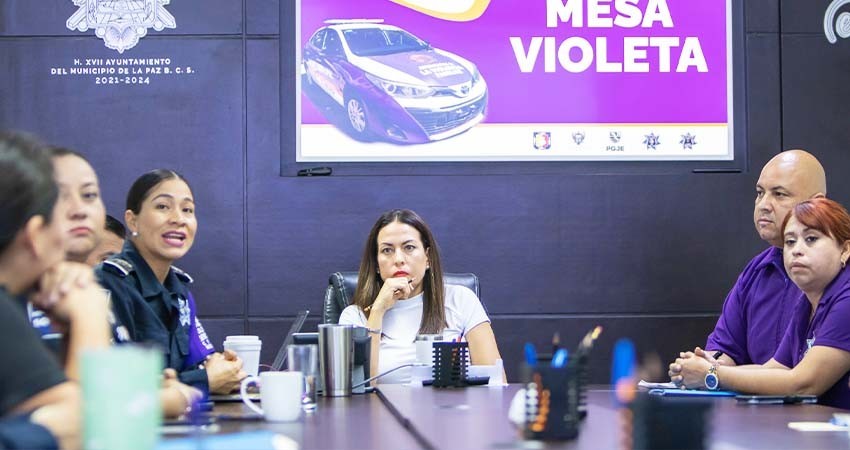 Se integra la Mesa Violeta para implementar acciones preventivas contra la violencia hacia mujeres y niñas