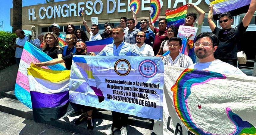 A favor SEDIF de la promulgación de Ley de Infancias Trans en BCS