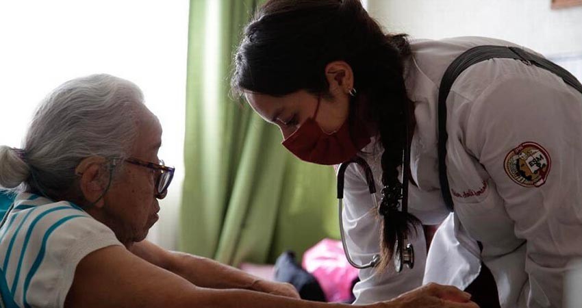 Atención médica en casa a 12 millones de abuelitos desde enero de 2025