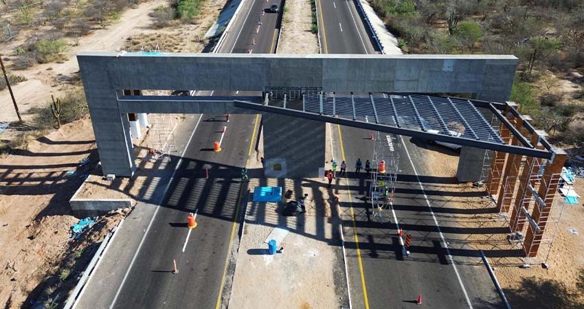 Puerta turística de entrada al sur de La Paz presenta un avance del 80%