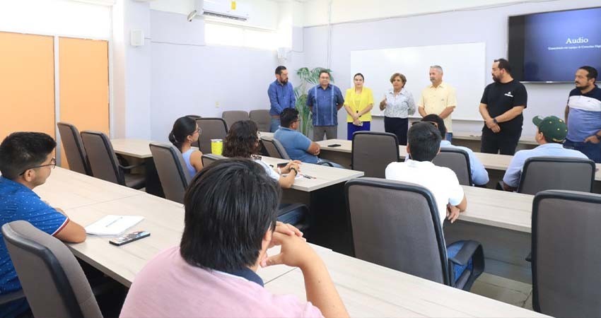 UABCS fortalece competencias laborales de su personal administrativo mediante cursos de capacitación y actualización