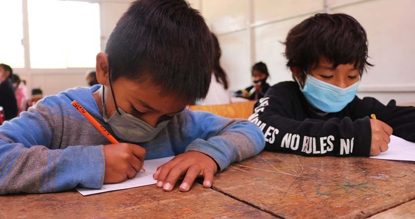 Protege SEP derecho a la educación de más de mil 800 alumnos en campos agrícolas.