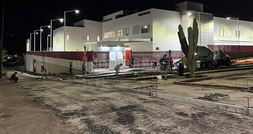 Por visita de AMLO, Ayto Los Cabos pavimentó calle de CSL en tiempo récord Por visita de AMLO, Ayto Los Cabos pavimentó calle de CSL en tiempo récord