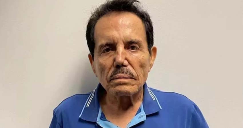 El Mayo Zambada pide calma en Sinaloa ante la posible guerra con Los Chapitos El Mayo Zambada pide calma en Sinaloa ante la posible guerra con Los Chapitos