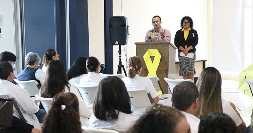 Capacitan al personal de salud sobre el programa nacional de prevención del suicidio