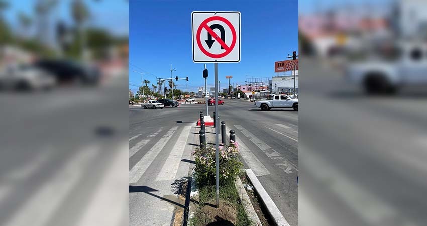 Dar vuelta en “U” no es permitida en avenidas y bulevares con semáforo y/o señalamiento
