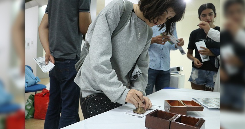 Inauguran en la UABCS la Exposición Filatélica “Muralismo Mexicano y Usos y Costumbres” del Servicio Postal Mexicano